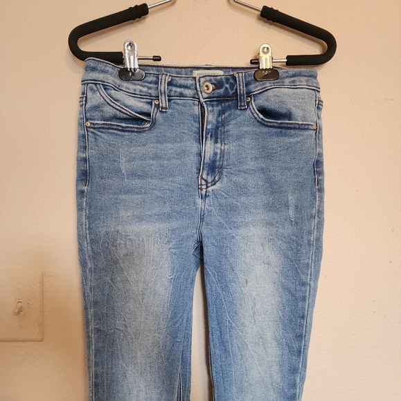 Skinny Fries Jeans (🌵FOR BUNDLES ONLY) - Picture 3 of 6